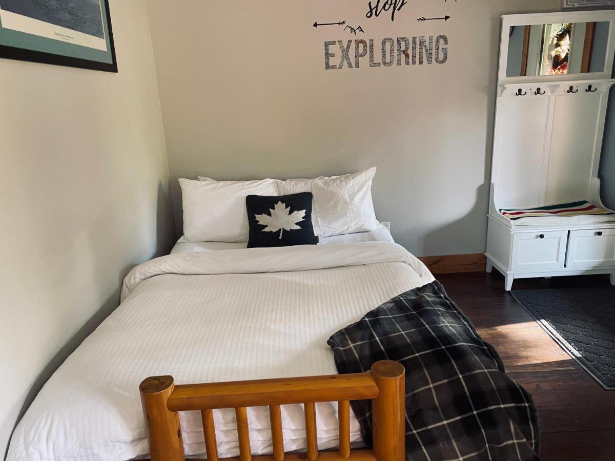Journey'S End - 2 Bed 1 Bath Suite Golden Luaran gambar